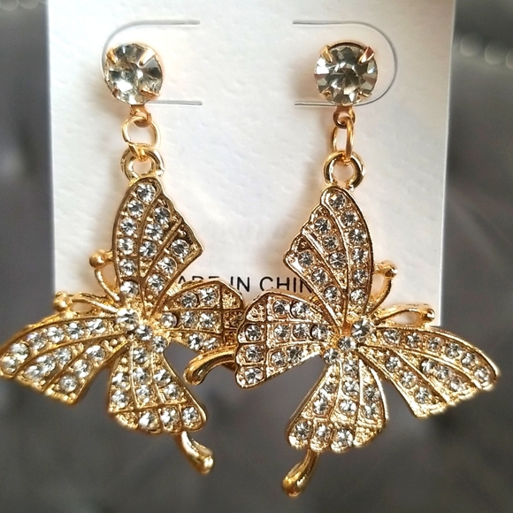 3 for $15 Sparkly Butterfly Earrings - Picture 1 of 3